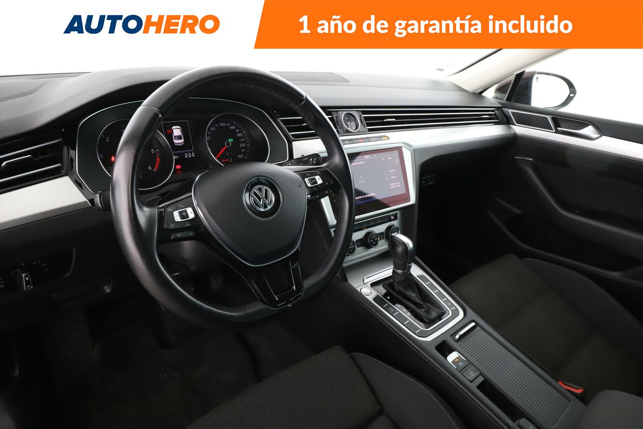 Foto Volkswagen Passat 12