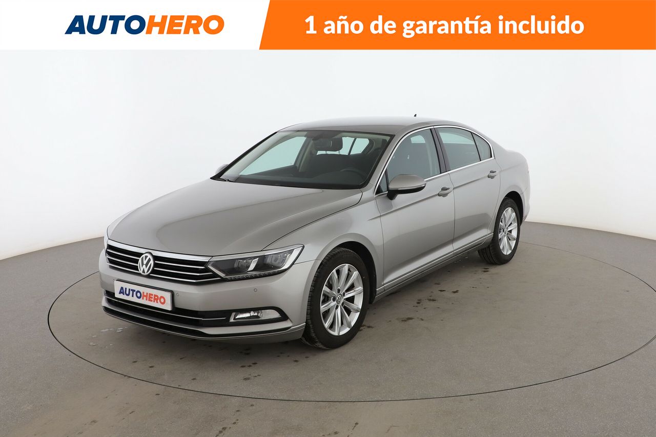 Foto Volkswagen Passat 1