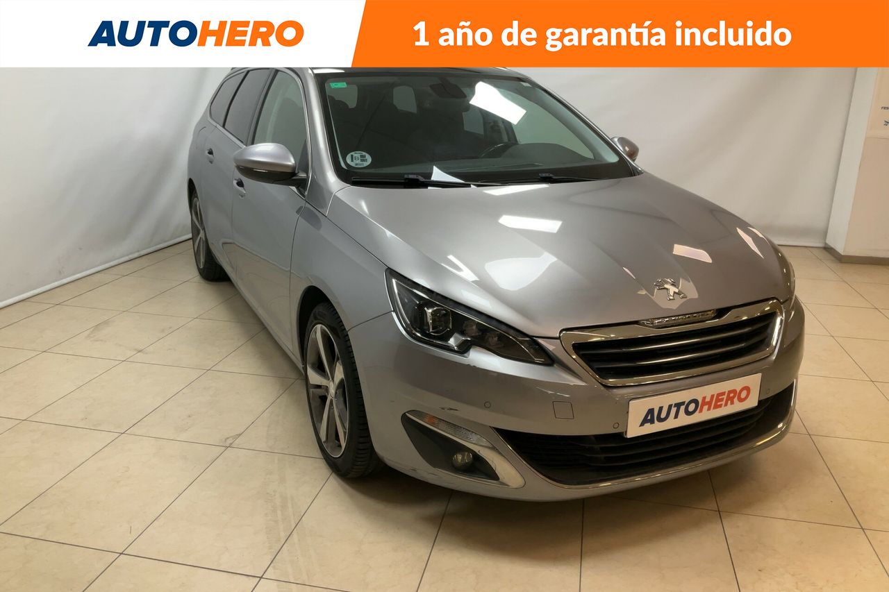 Foto Peugeot 308 8