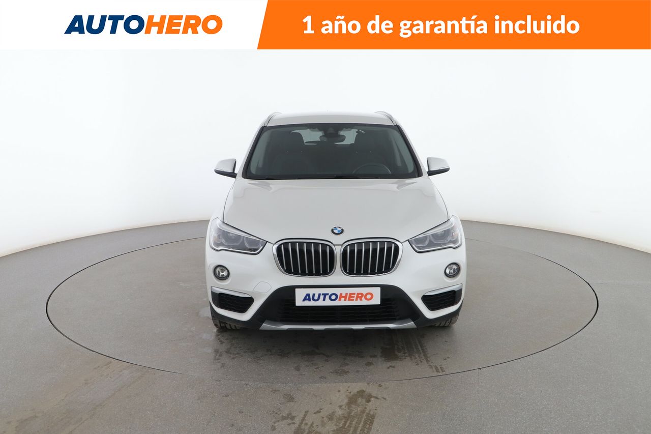 Foto BMW X1 9