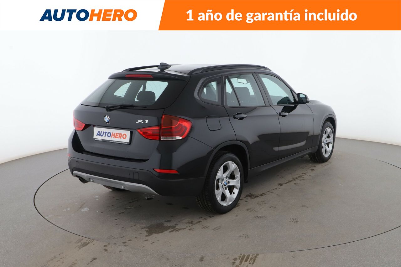 Foto BMW X1 6