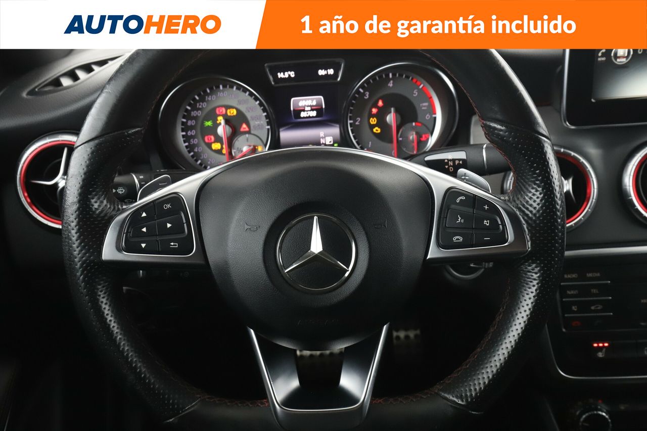 Foto Mercedes-Benz Clase CLA 18