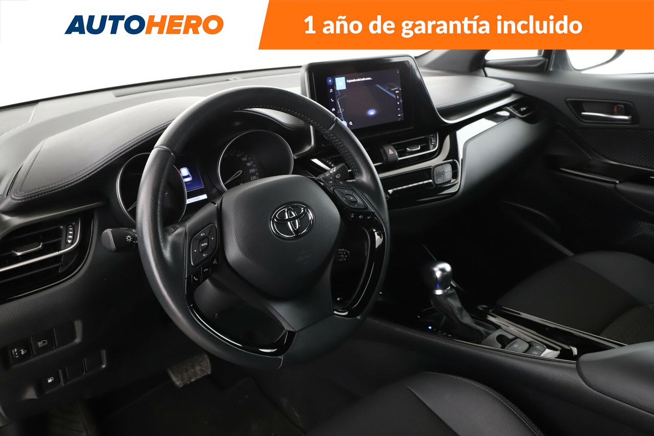 Foto Toyota C-HR 12