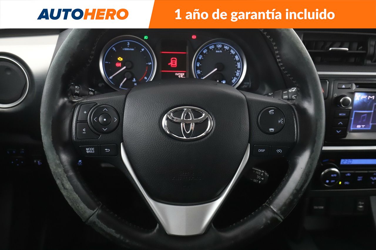 Foto Toyota Auris 19