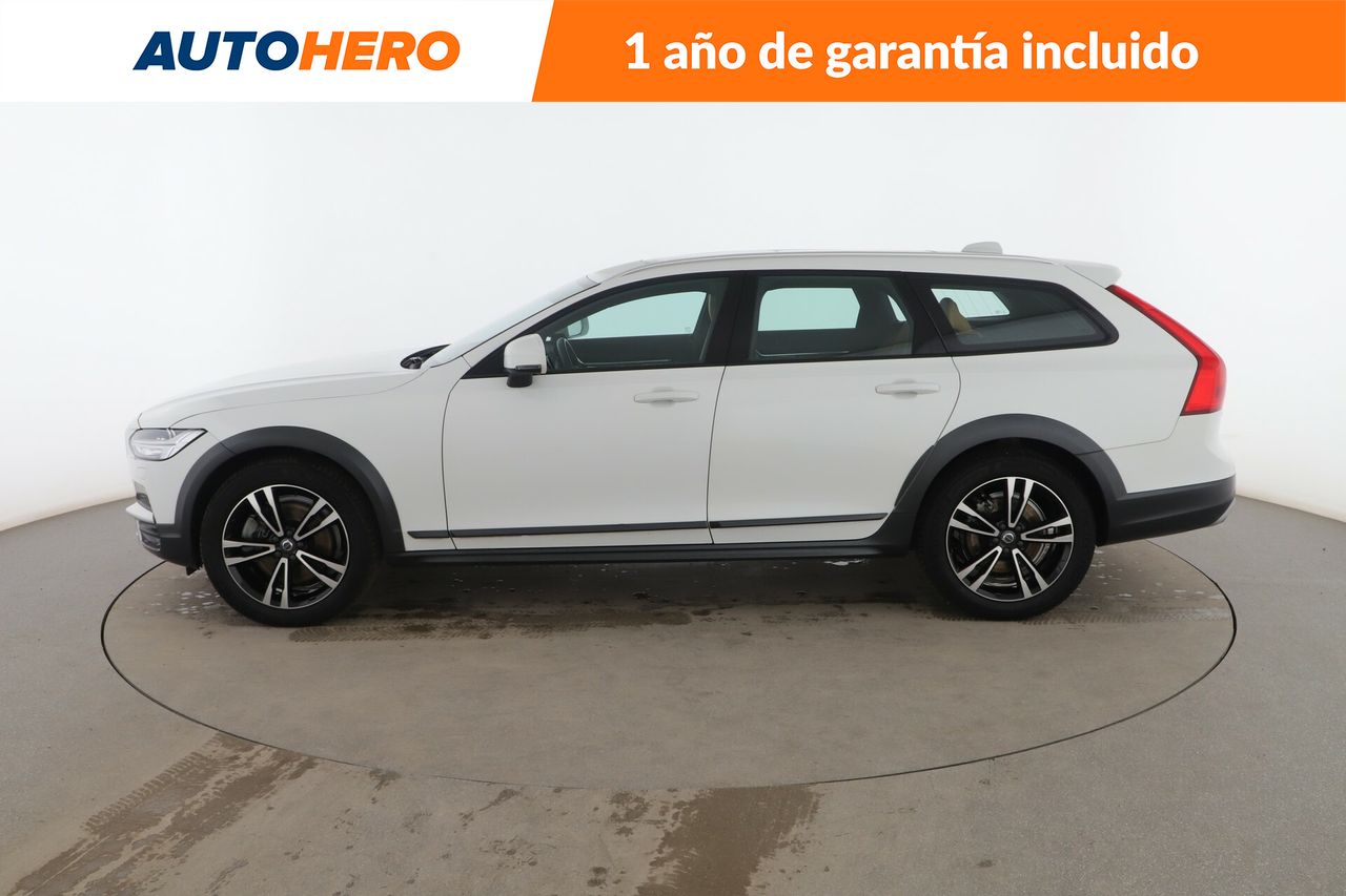 Foto Volvo V90 Cross Country 3