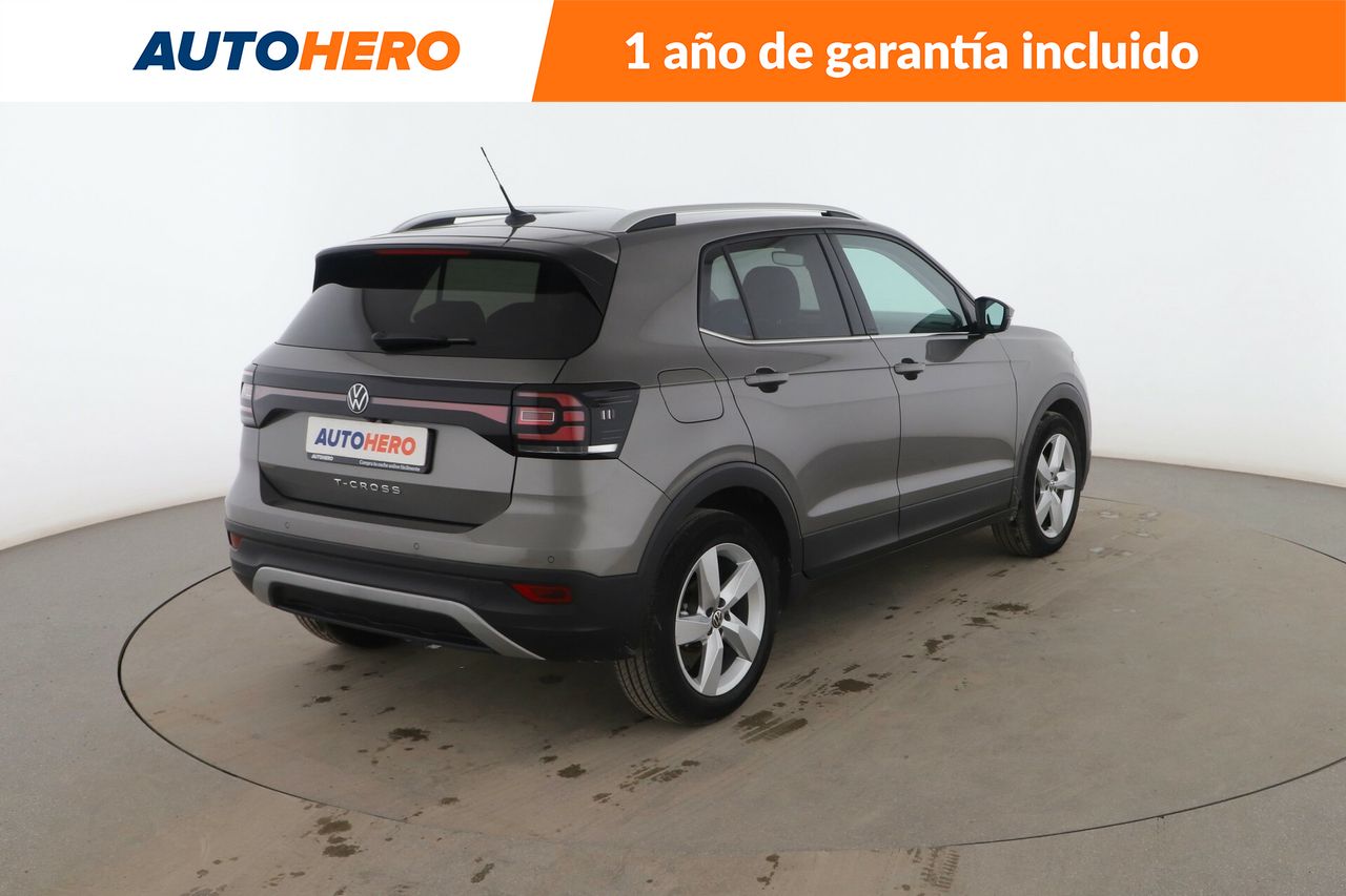 Foto Volkswagen T-Cross 6