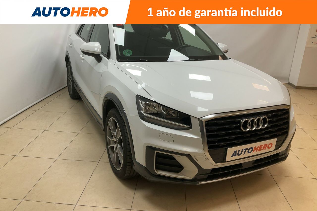 Foto Audi Q2 8