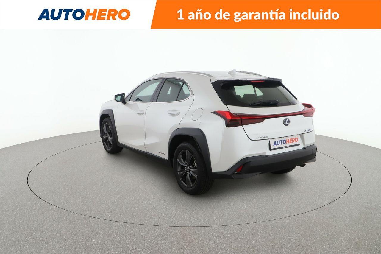 Foto Lexus UX 4