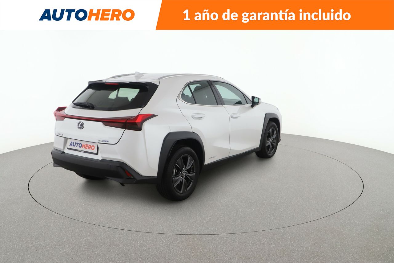 Foto Lexus UX 6