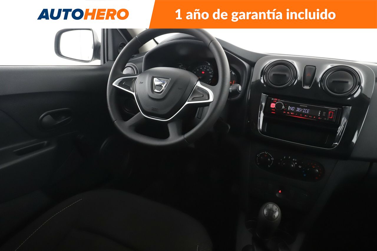 Foto Dacia Sandero 14