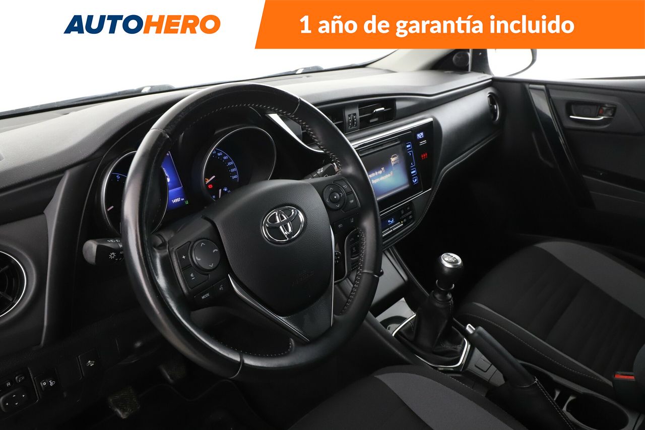 Foto Toyota Auris 12