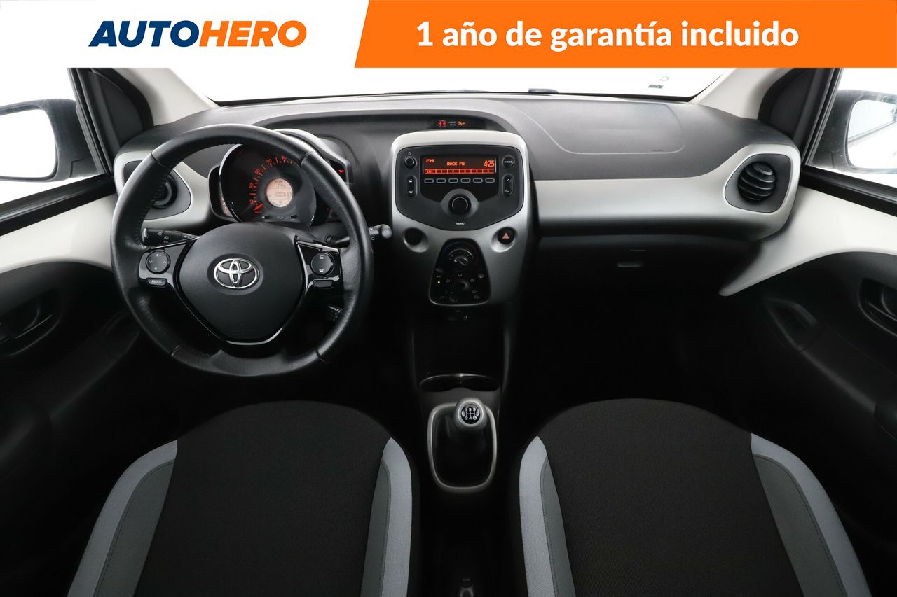 Foto Toyota Aygo 13