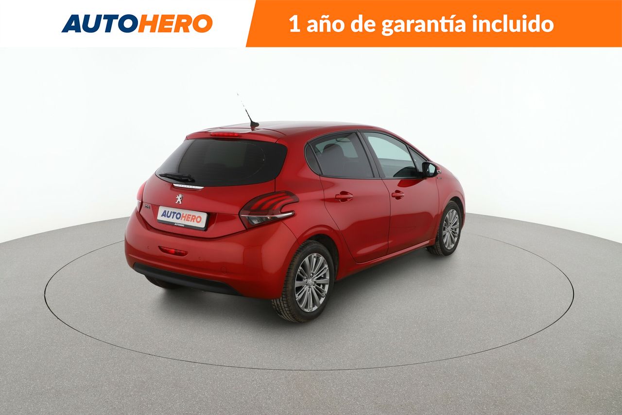 Foto Peugeot 208 6