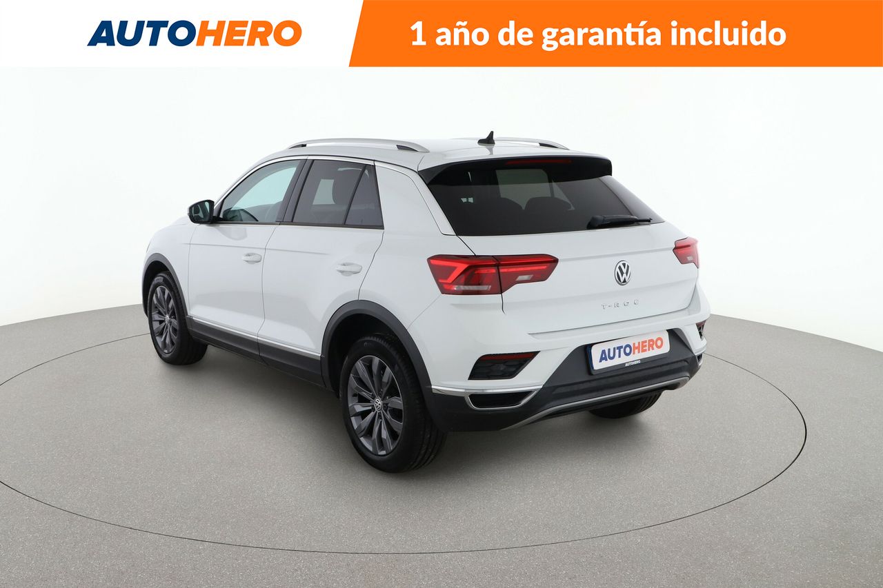 Foto Volkswagen T-Roc 4