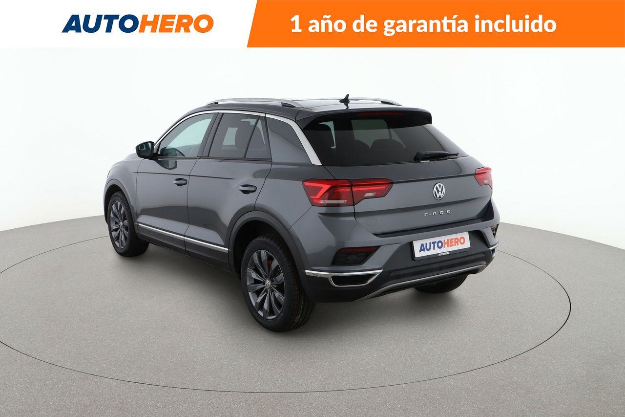 Foto Volkswagen T-Roc 4