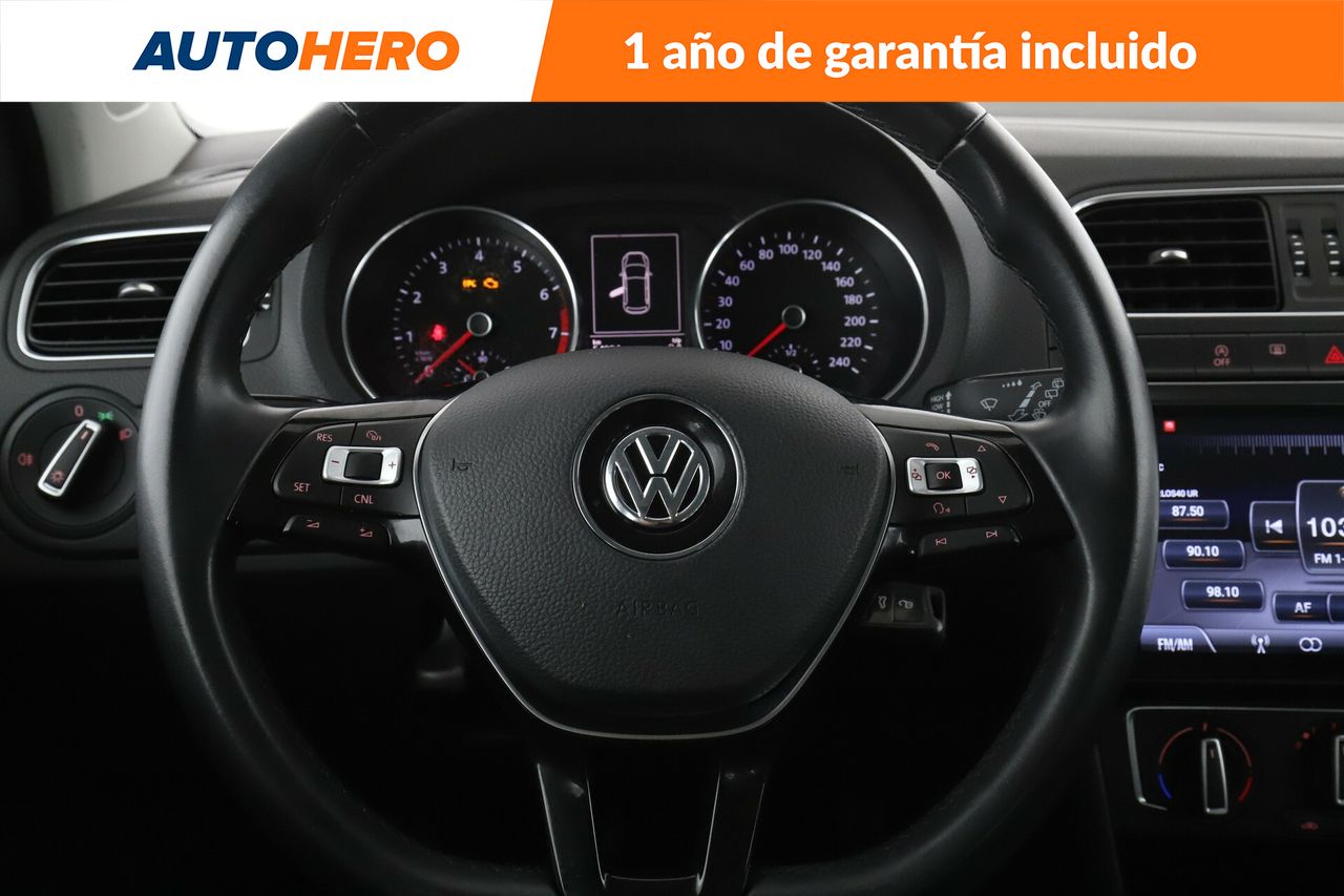 Foto Volkswagen Polo 20