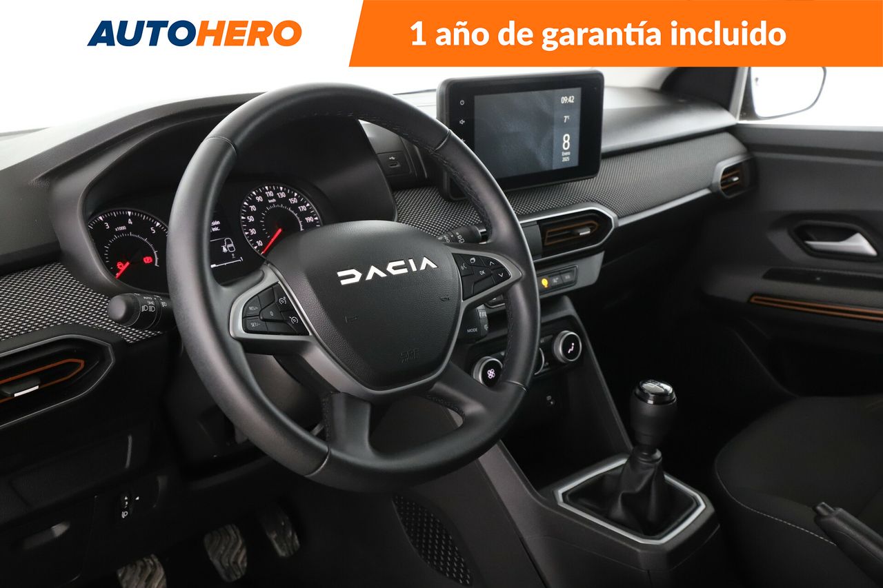 Foto Dacia Sandero 12