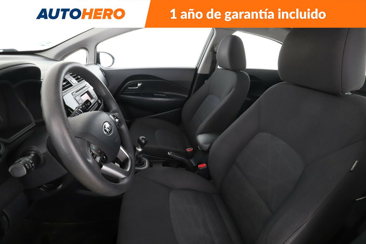 Foto Kia Rio 11