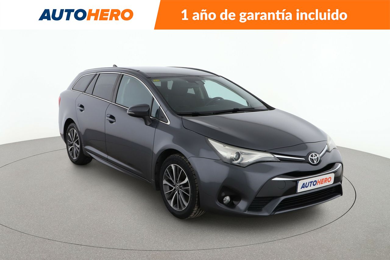 Foto Toyota Avensis 8