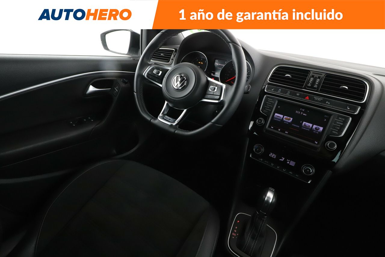 Foto Volkswagen Polo 14