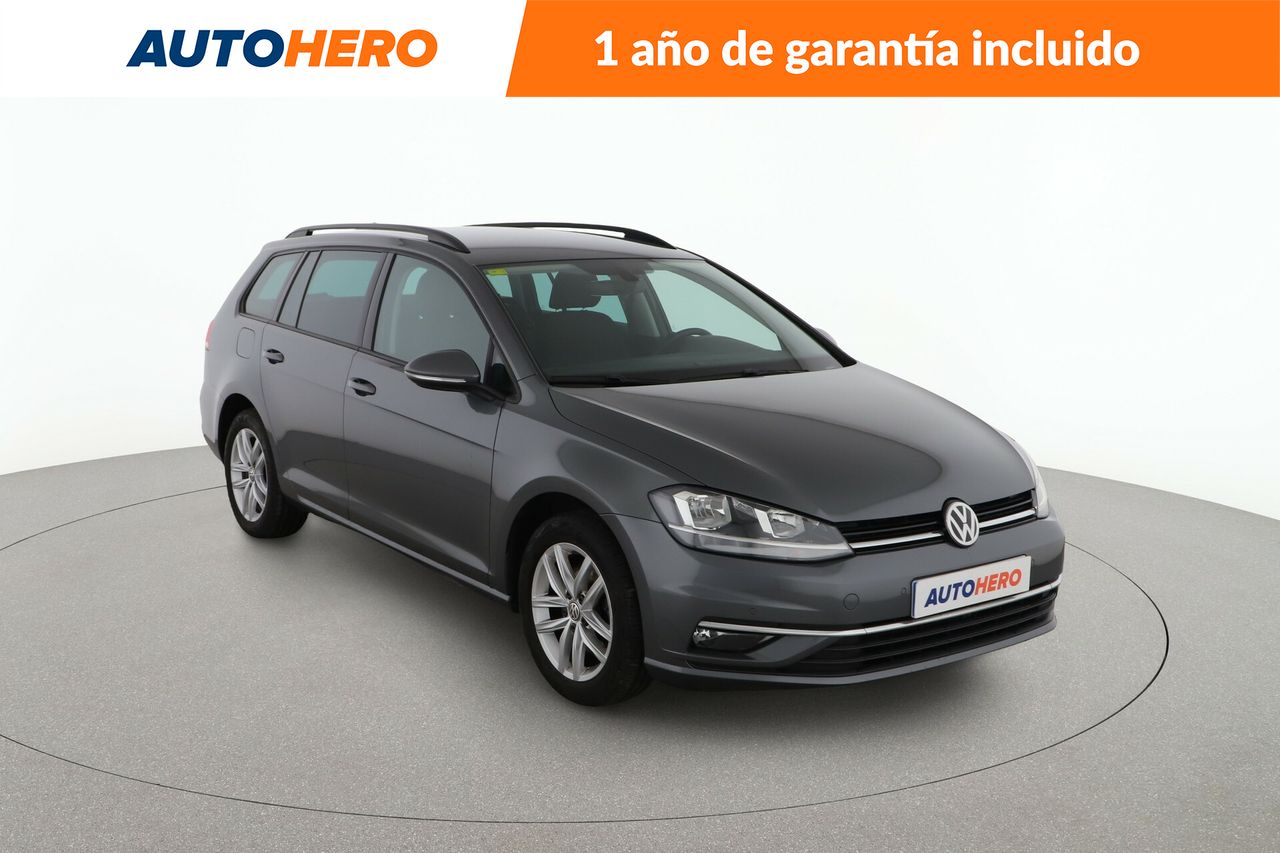 Foto Volkswagen Golf 8