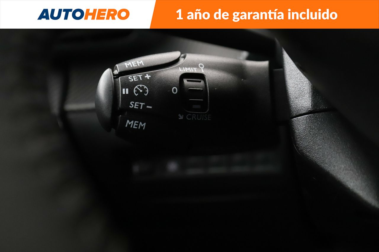 Foto Peugeot 2008 26