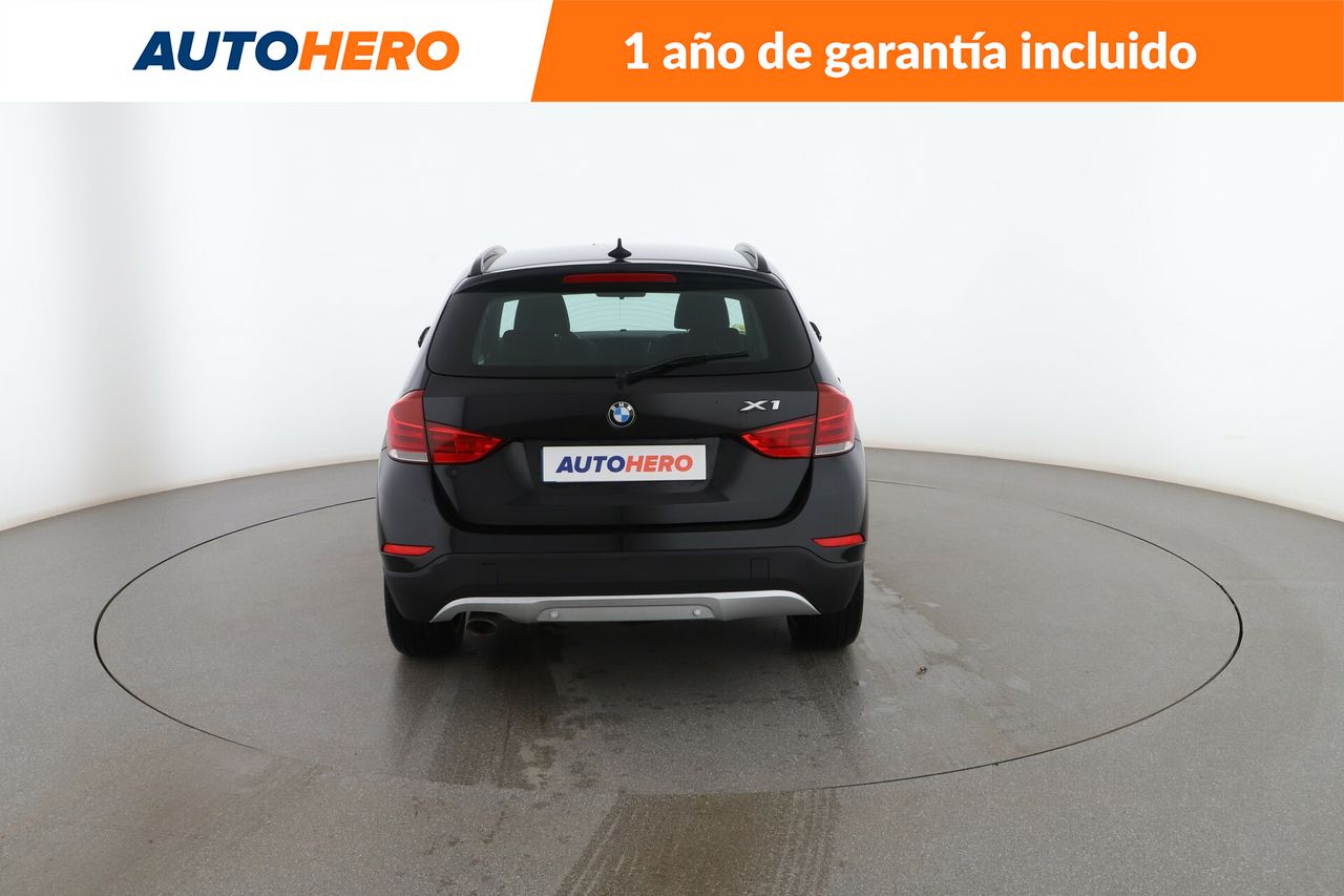 Foto BMW X1 4