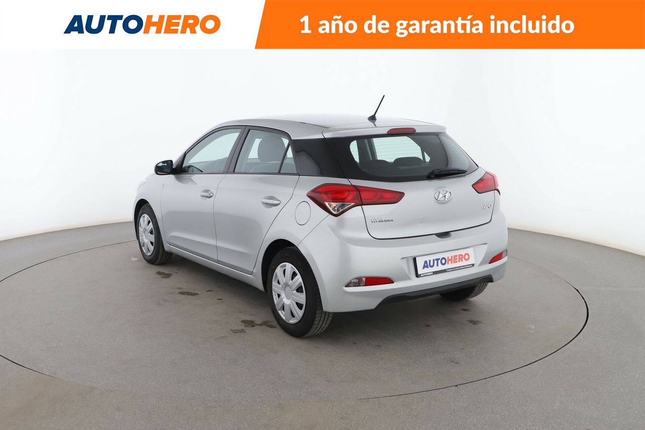 Foto Hyundai i20 4