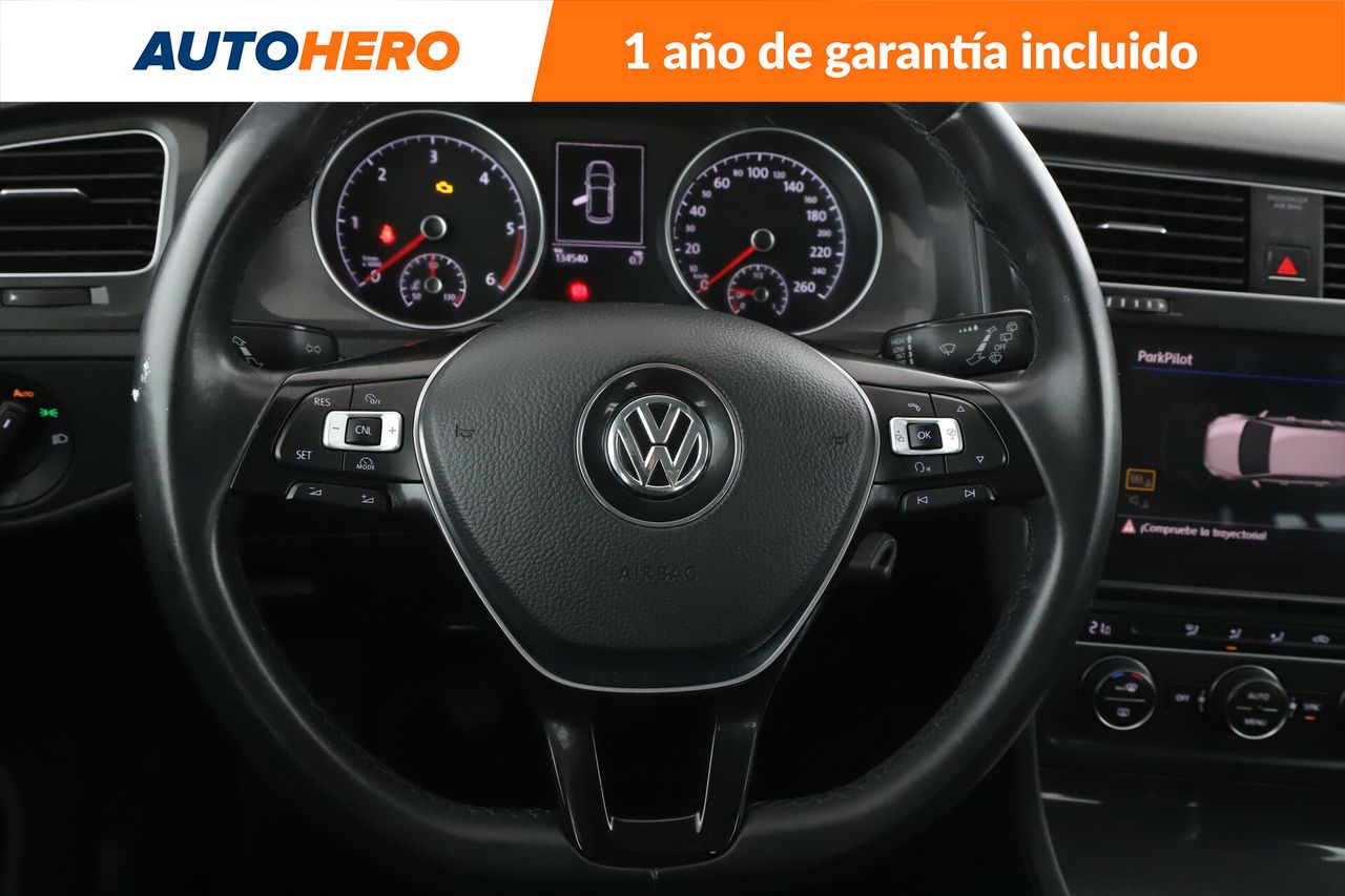 Foto Volkswagen Golf 19