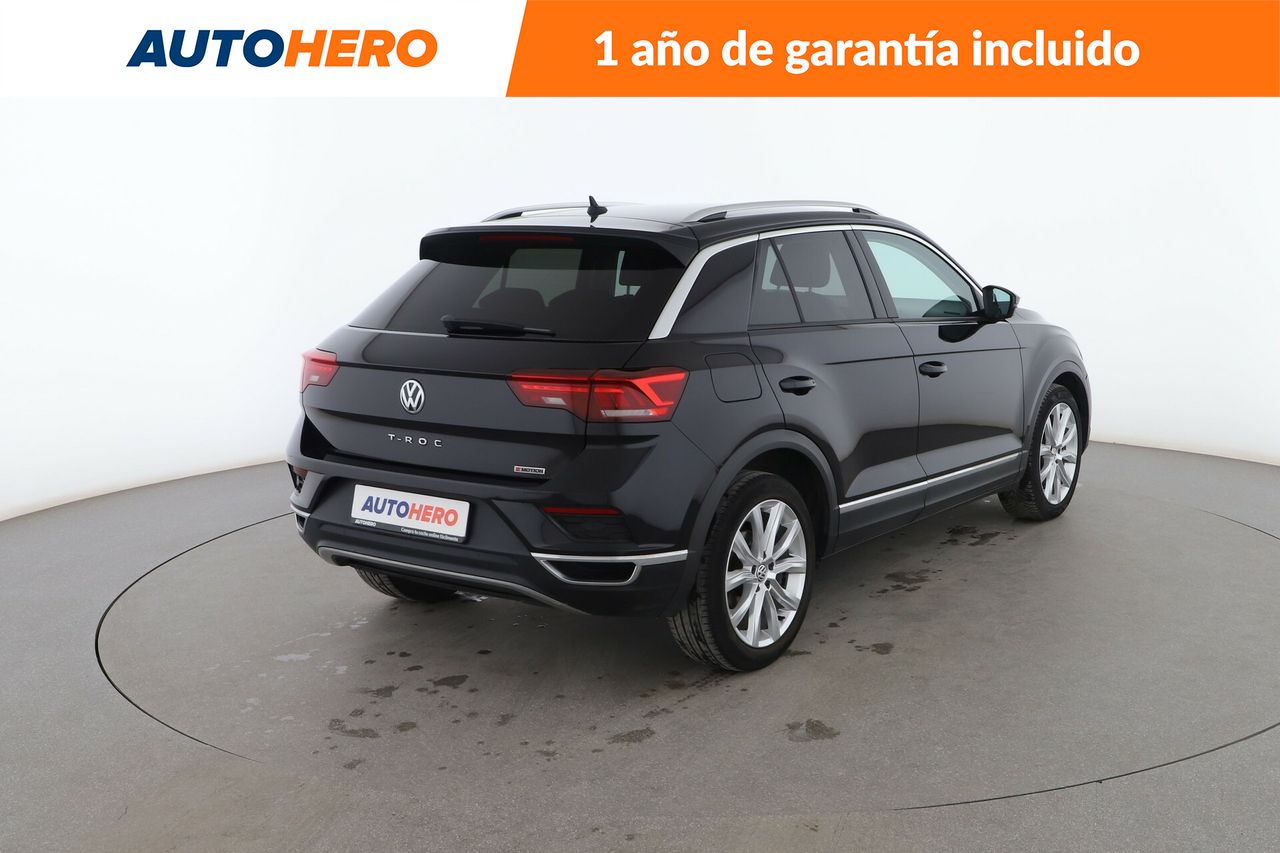 Foto Volkswagen T-Roc 6