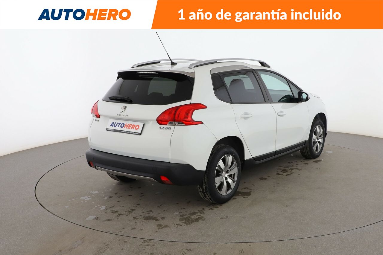 Foto Peugeot 2008 6