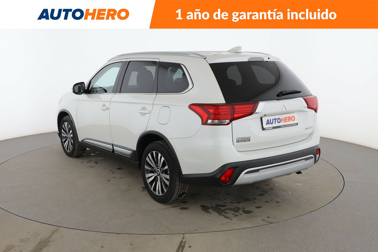 Foto Mitsubishi Outlander 4