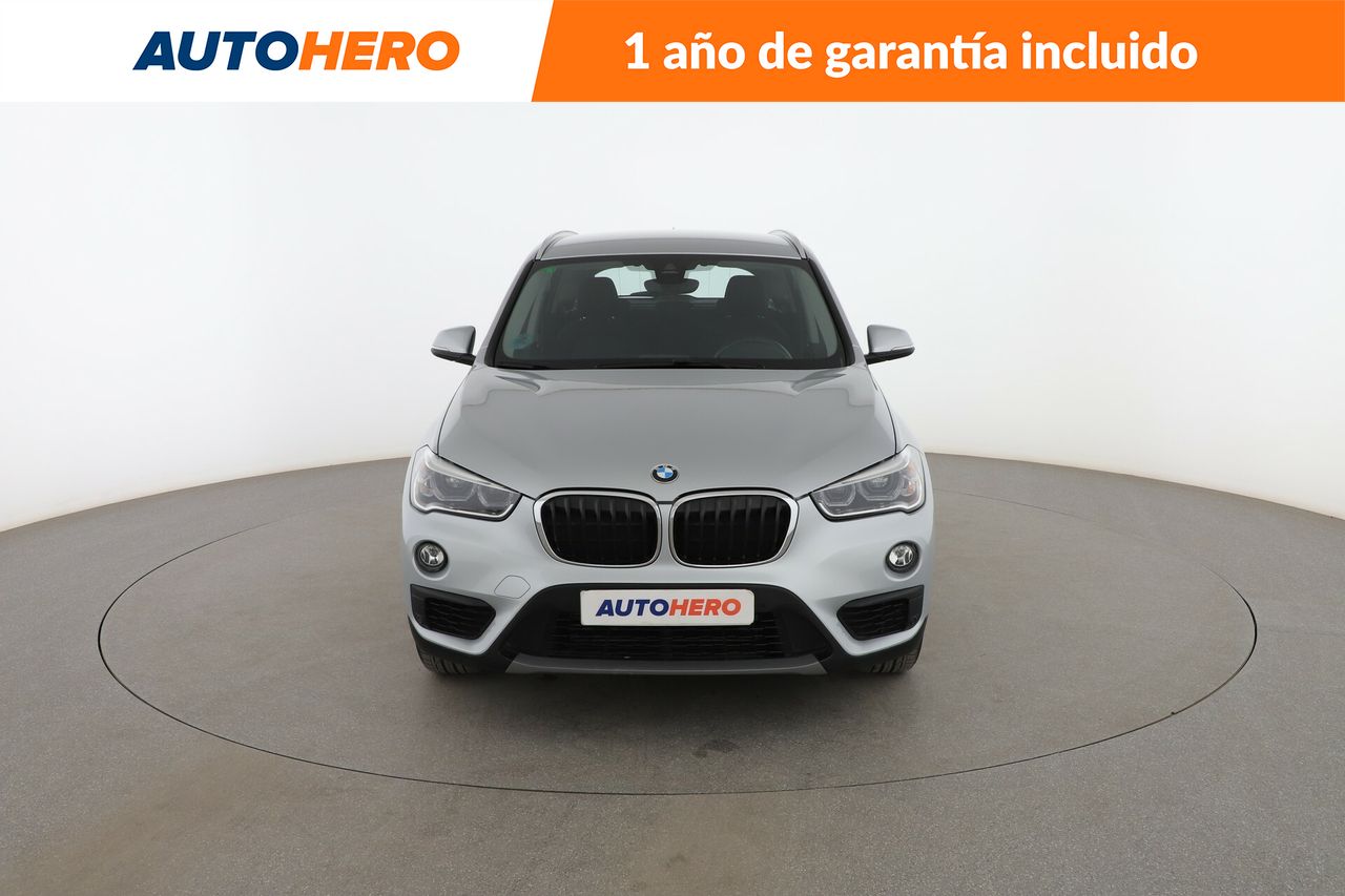 Foto BMW X1 9