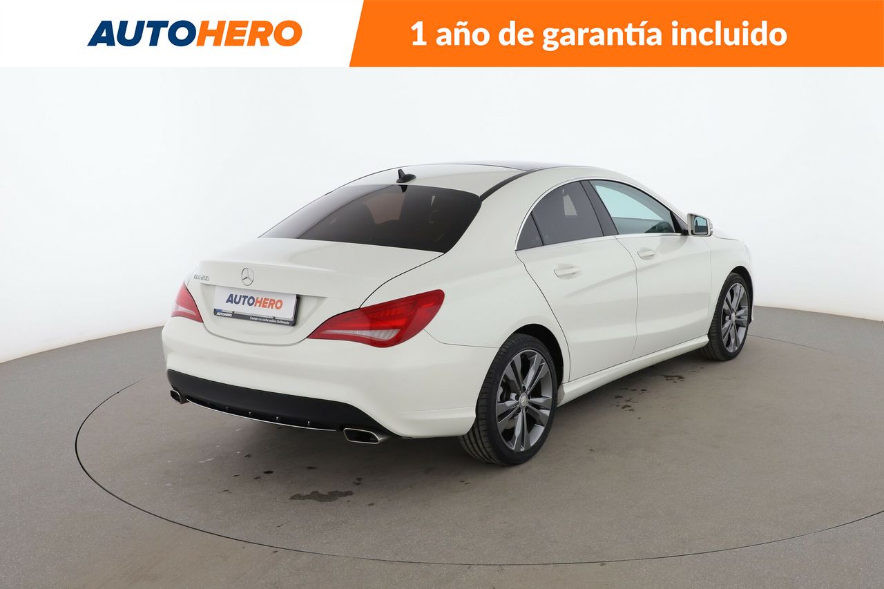 Foto Mercedes-Benz Clase CLA 6