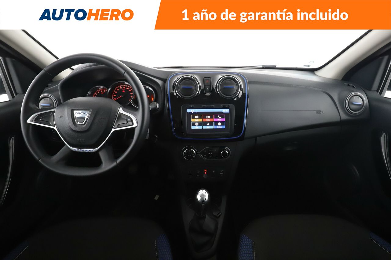 Foto Dacia Sandero 12