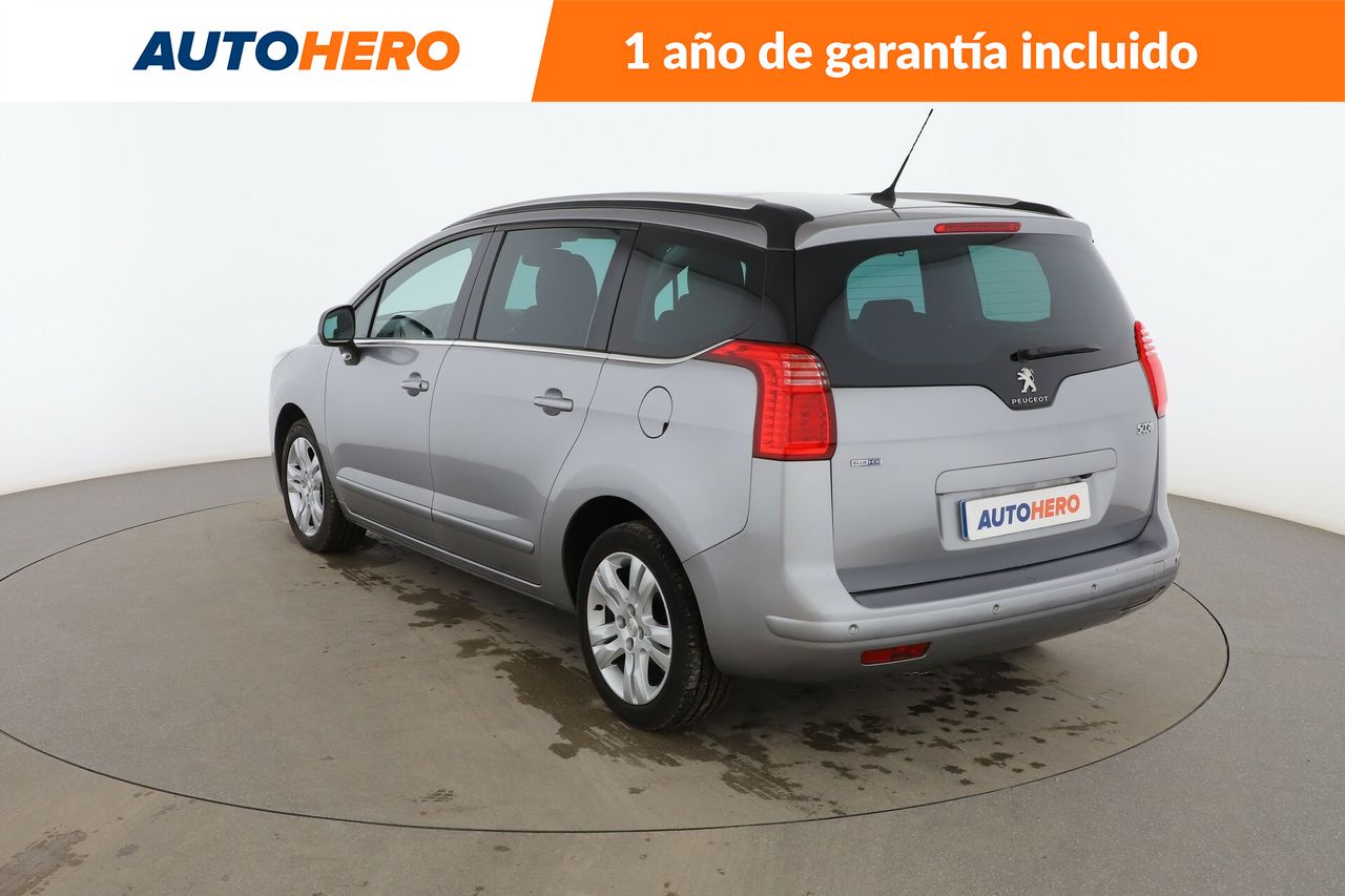 Foto Peugeot 5008 4