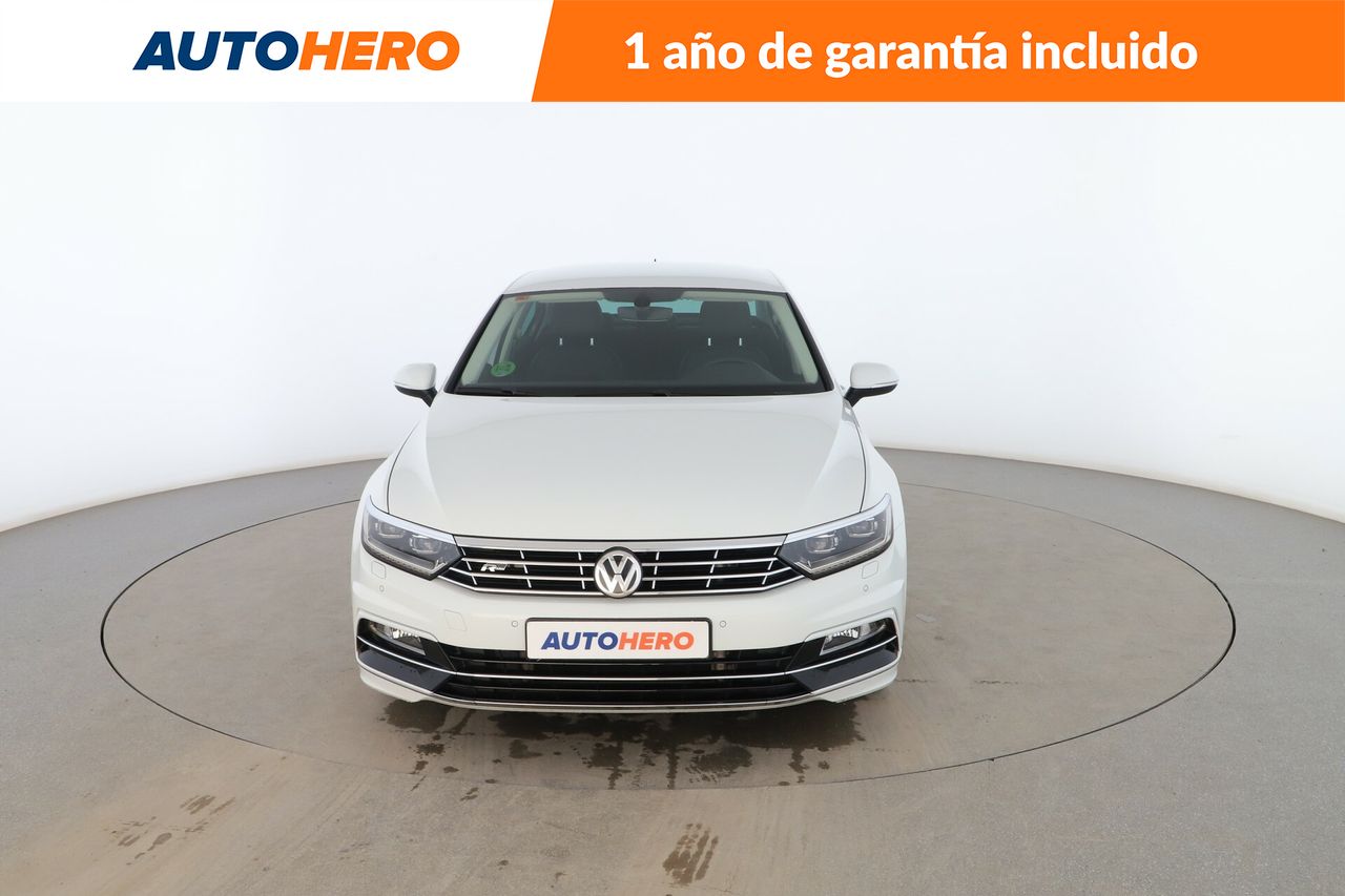 Foto Volkswagen Passat 9