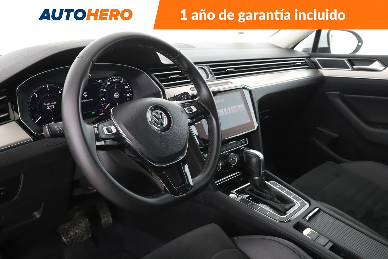 Foto Volkswagen Passat 11