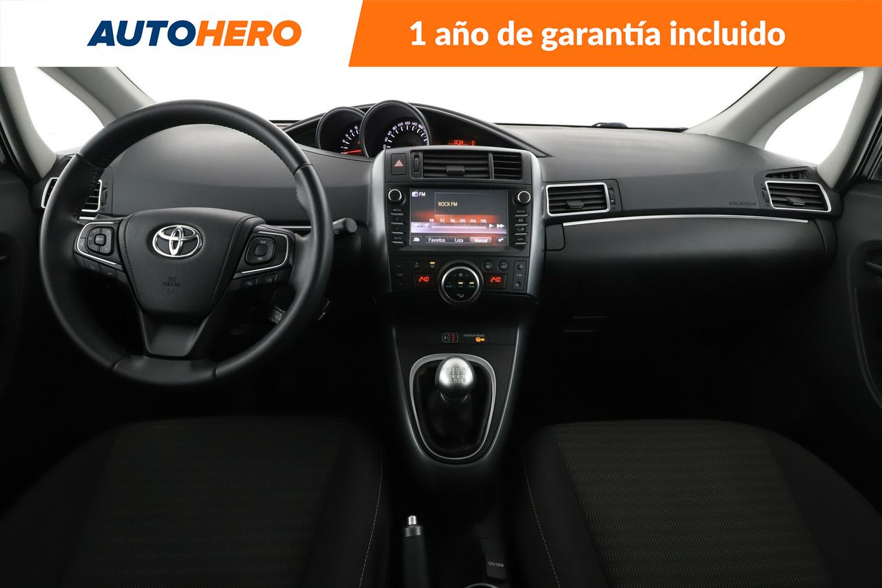 Foto Toyota Corolla Verso 13