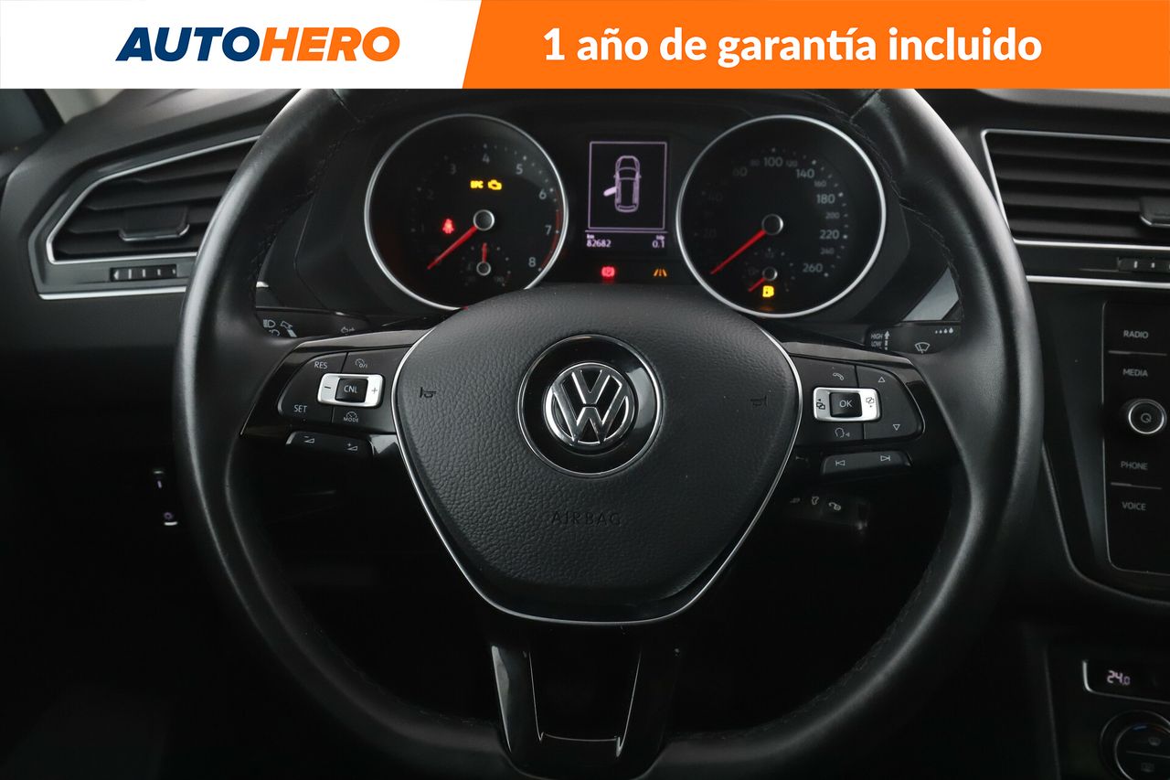 Foto Volkswagen Tiguan 18