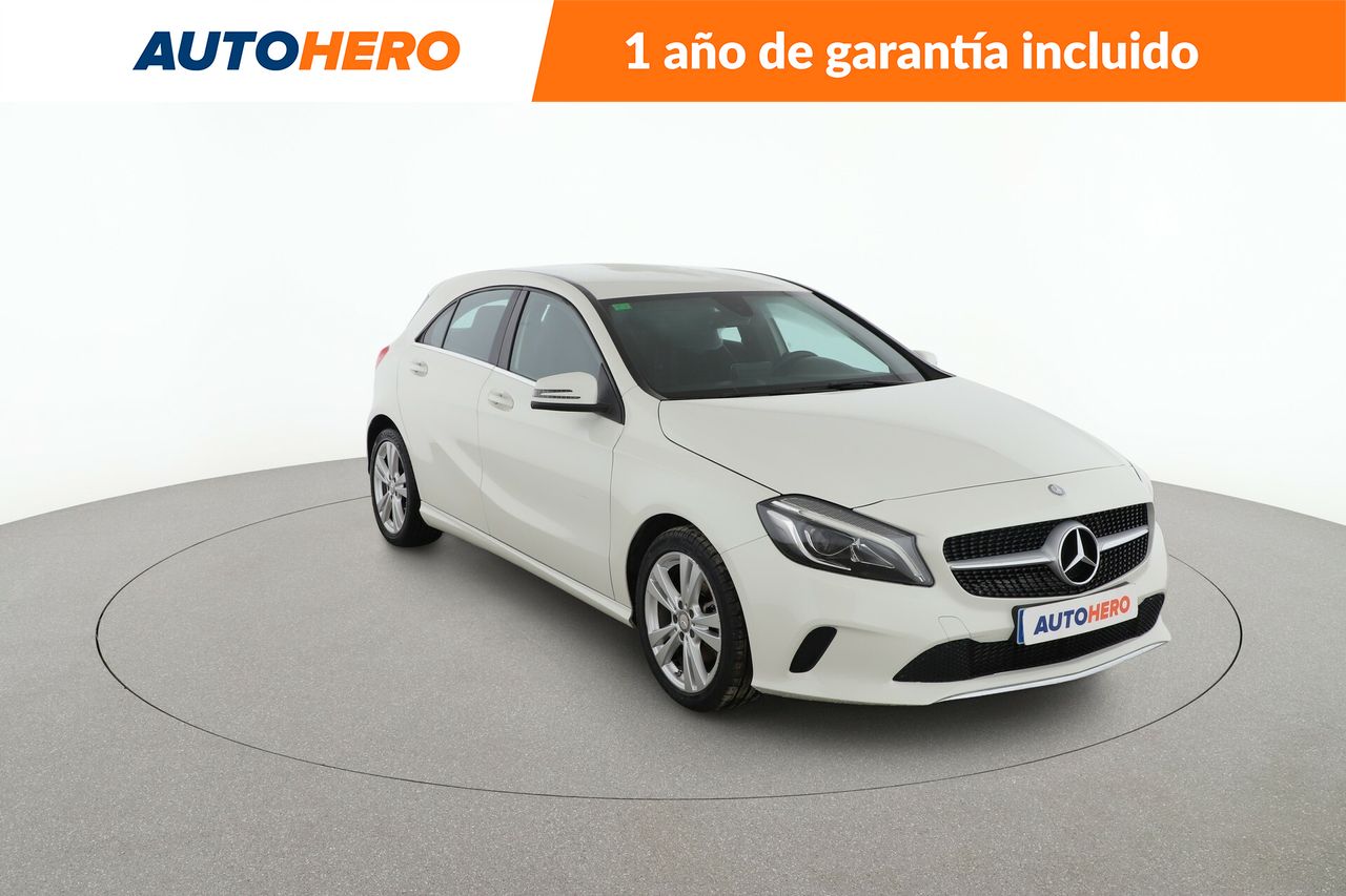 Foto Mercedes-Benz Clase A 8