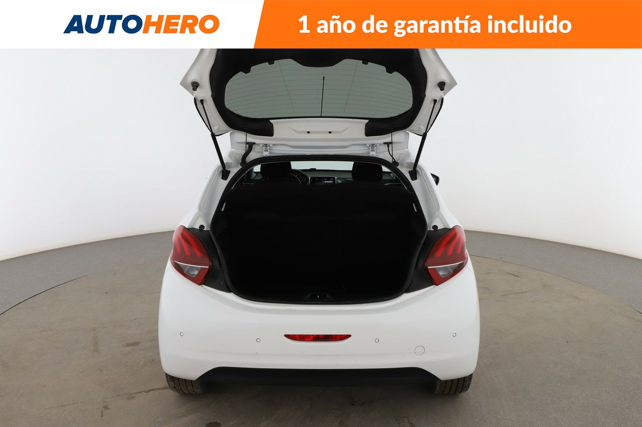 Foto Peugeot 208 18