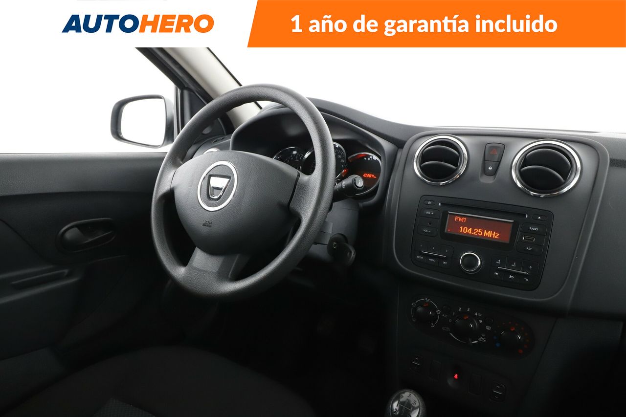 Foto Dacia Sandero 14