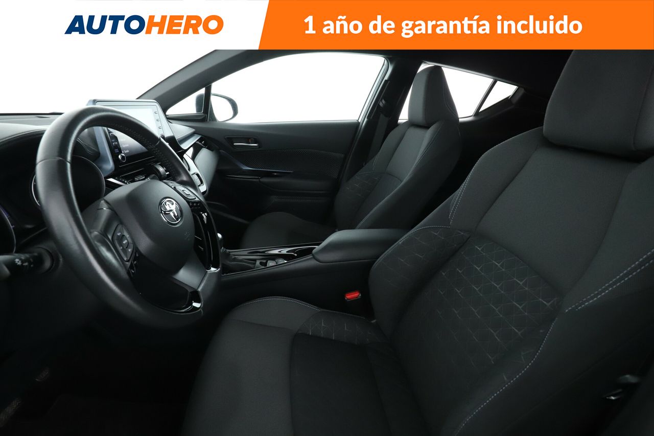 Foto Toyota C-HR 10