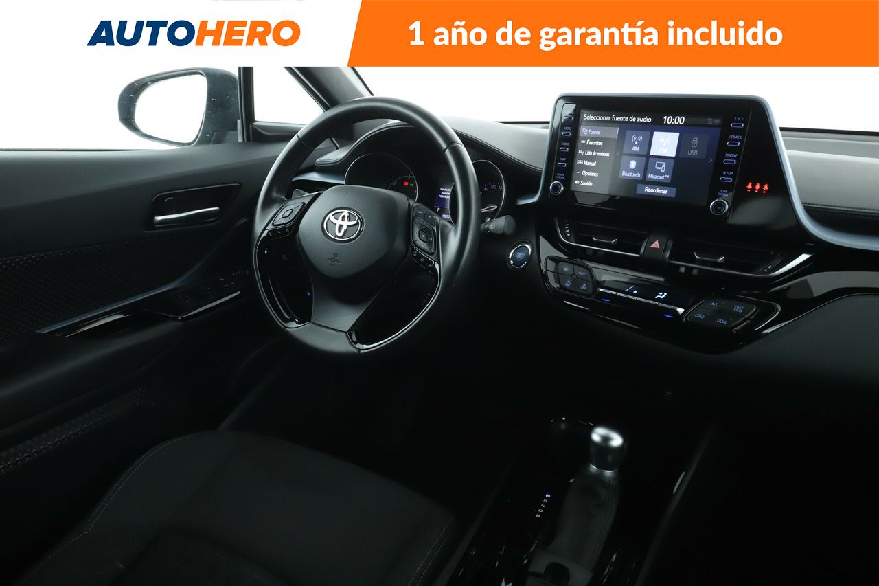 Foto Toyota C-HR 13