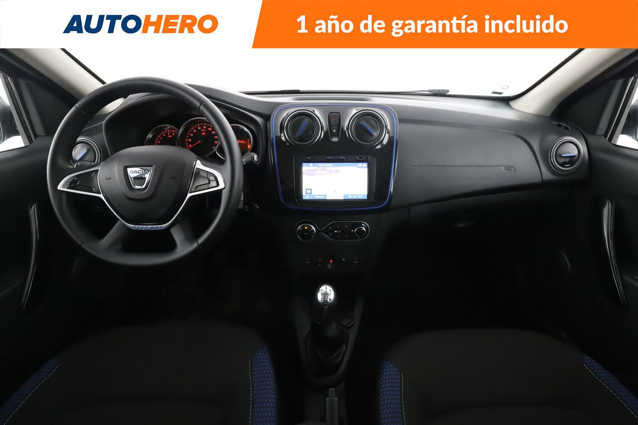 Foto Dacia Sandero 12