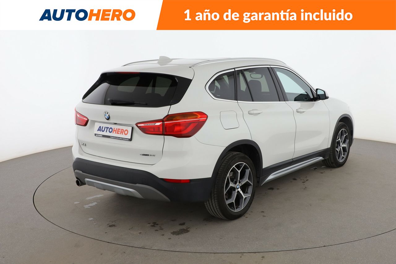 Foto BMW X1 6