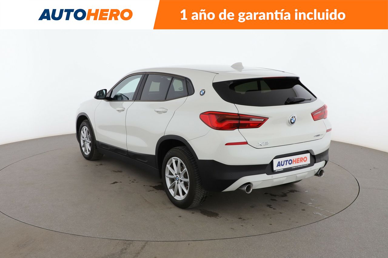 Foto BMW X2 3