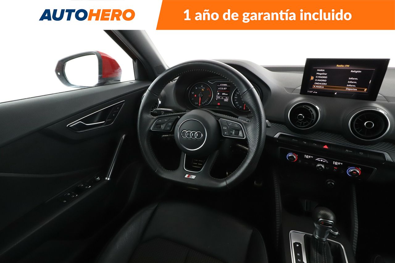 Foto Audi Q2 13