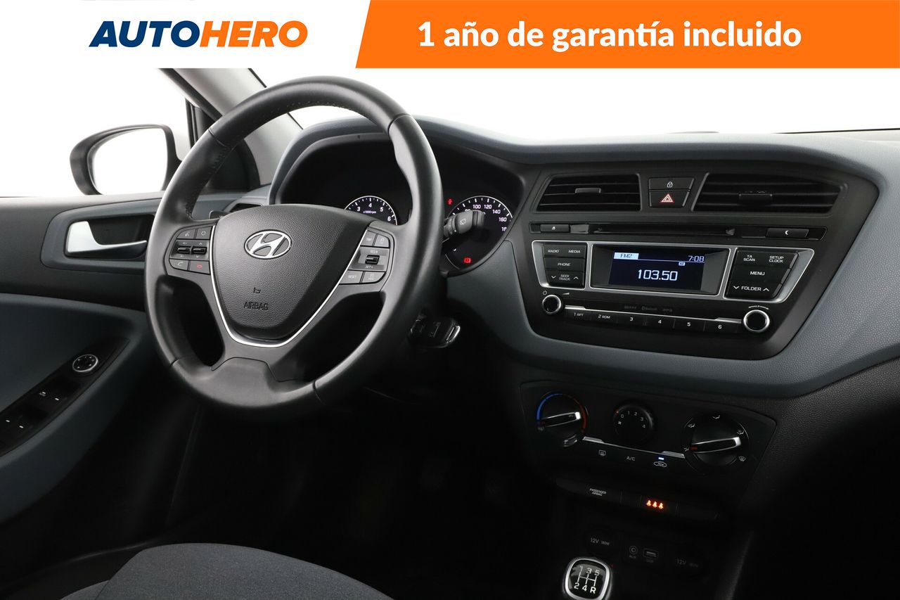 Foto Hyundai i20 13